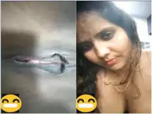Today Exclusive-Desi Cheating Bhabhi Showing Pussy to Lover On Video Call