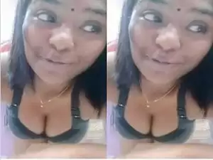 Today Exclusive- Horny Desi Girl Showing Her Nude Body Part 1