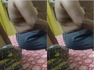 Today Exclusive- Mallu Bhabhi Changing Cloths