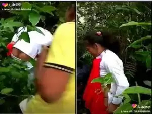 Today Exclusive- Assami Lover Out Dorr Fucking Caught By Village Guys