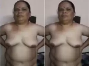 Today Exclusive-Desi Mature Wife