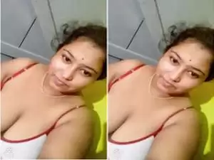 Today Exclusive-Sexy Boudi Showing Her Boobs and Pussy Part 2