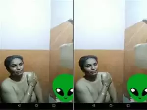 Today Exclusive- Paki Wife Bathing