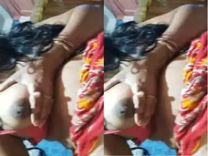 Today Exclusive- Horny Desi Bhabhi Showing Her Boobs and Pussy Part 2