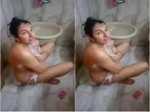 Today Exclusive-Paki Wife Bathing Record by Hubby Part 3