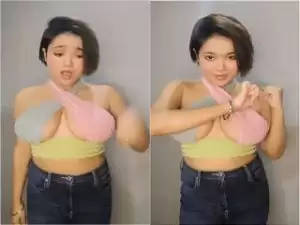 Today Exclusive- Sexy Desi Girl Sherni Hot Clip