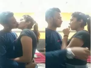 Today Exclusive- Desi Lover Kissing