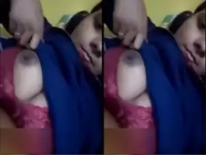 Today Exclusive- Sexy Boudi Showing Her Boobs and Pussy