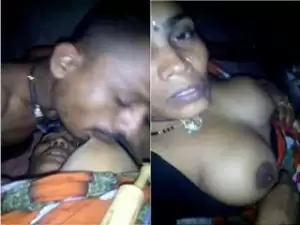 Today Exclusive- Sexy Odia Bhabhi Boobs Sucking By Dewar