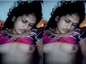 Today Exclusive- Desi Bhabhi Fucking