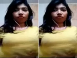 Today Exclusive- Cute Bangla Girl Showing Her Boobs