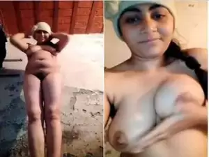 Today Exclusive- Cute Desi Girl Showing Her Boobs and Pussy Part 3