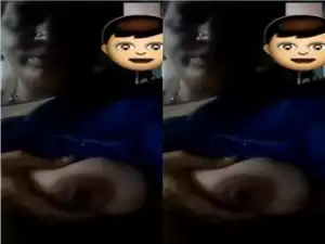Today Exclusive- Desi Bhabhi Showing Her Boobs and Pussy Part 1