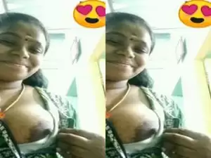 Today Exclusive-Shy Mallu Bhabhi Showing Her Boobs
