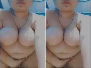 Today Exclusive- Desi Girl Showing Her Boobs and Pussy Part 1