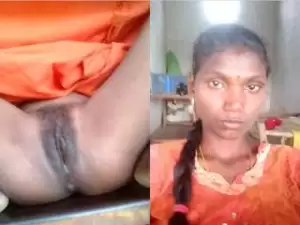 Today Exclusive- Desi Telugu Bhabhi Showing Her Pussy Part 7