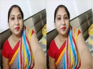 Today Exclusive- Famous Desi Bhabhi Fucked In Doggy Style