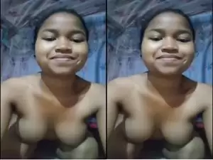 Today Exclusive- Desi Village Girl Showing her  Boobs