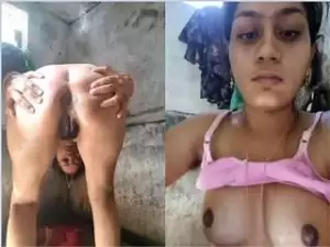 Today Exclusive- Desi Village Anju Bhabhi Showing Her Nude Body