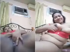 Today Exclusive- Horny Desi Village Girl Fingerring