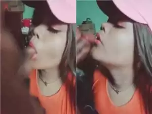 Today Exclusive – Sexy Paki Girl Blowjob
