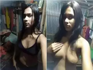 Today Exclusive – Cute Bangla Girl Showing her Boobs Part 1