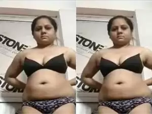 Today Exclusive- Sexy BBW Desi Girl Showing her Boobs and Pussy Part 2