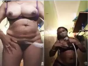 Today Exclusive- Famous Arpita Boudi Bathing