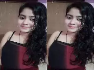 Today Exclusive-Most Demanded Desi Girl Ruksar Showing Nude Body