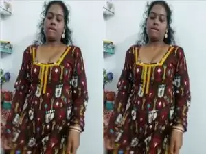 Today Exclusive-  Horny Desi Boudi