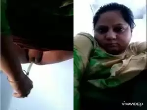 Today Exclusive- Horny Desi Girl Masturbating