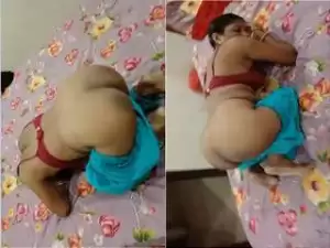 Today Exclusive- Desi Mature Bhabhi Handjob and Ridding Dick Part 5