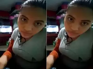 Today Exclusive- Cute Girl Blowjob