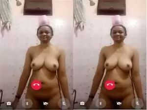 Today Exclusive- Desi Shy Girl Showing Her Boobs To Lover On Video Call Part 3