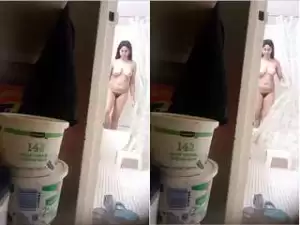 Today Exclusive- Cute Desi Girl Nude Bathing Video Record In Hidden Cam