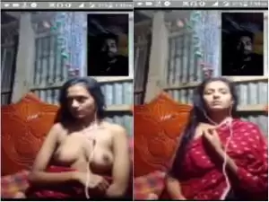 Today Exclusive- Cute Bangla Girl Showing Her Boobs
