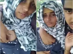 Today Exclusive- Cute Bangla Girl Boobs Sucking By Lover