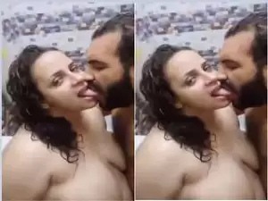 Today Exclusive- Paki Couple  Romance