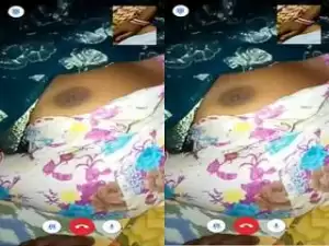 Today Exclusive- Hubby Shows Wife Boobs Pressing On Video Call to Friend