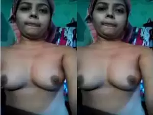Today Exclusive- Horny Desi Girl Fingering Part 1