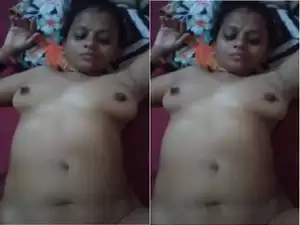 Today Exclusive –Desi Bhabhi Fucking With Hubby