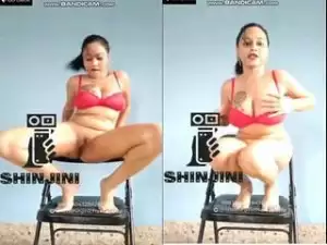 Today Exclusive – Super Hot Desi Model Enjoy With Dildo