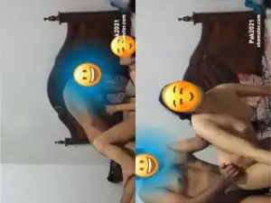 Today Exclusive – Cute Paki Girl Bathing and Fucking Part 2