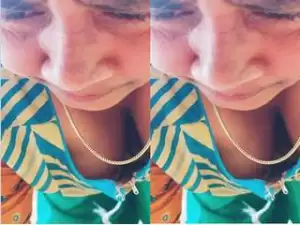 Today Exclusive – Desi Aunty Boob Visible