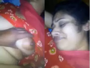 Today Exclusive – Desi Bangla Sister Boobs Pressing and Fucked