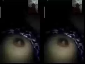Today Exclusive – Desi Village Girl Shows Her Boobs on Video Call Part 3