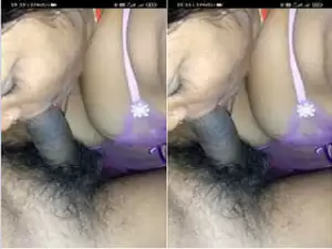 Today Exclusive –  Desi Bhabhi Sucking Hubby Dick in Live Show
