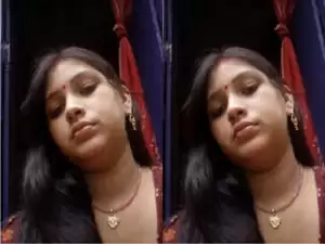 Today Exclusive – Most Demanded Jyotsna Boudi Bathing and Fingering Shows to Lover On Video Call Part 2