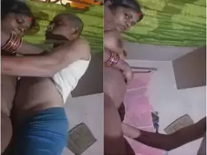Today Exclusive – Desi Cpl Romance and Fucked