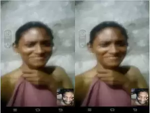 Today Exclusive – Mallu Girl Shows Boobs To Lover On VC Part 2